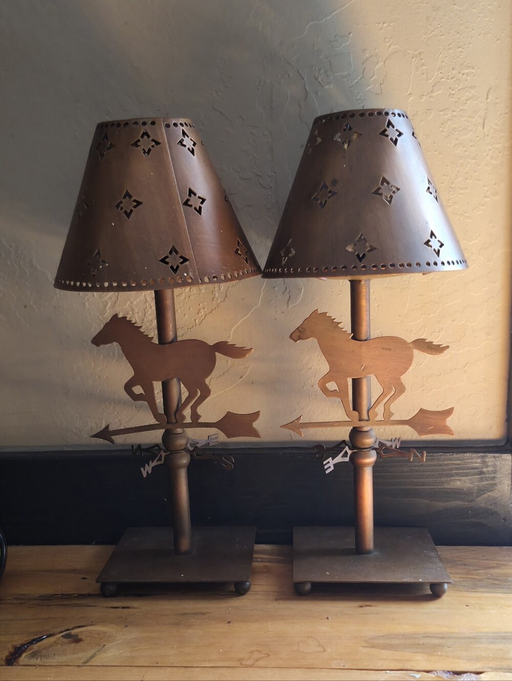 Lowest .Rustic Brass Brown Horse Weathervane Candle Holders - Home Dining Accent